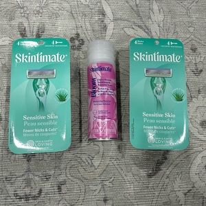 Women’s Skintimate Shaving Bundle